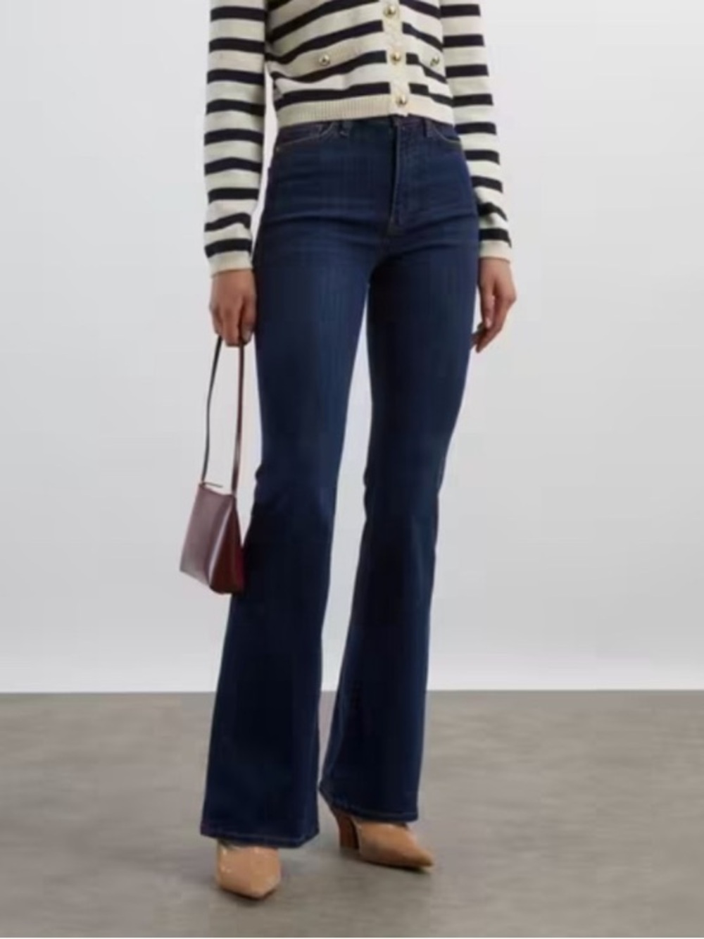 Frame Le High Flare Dark Wash Jeans Size 30